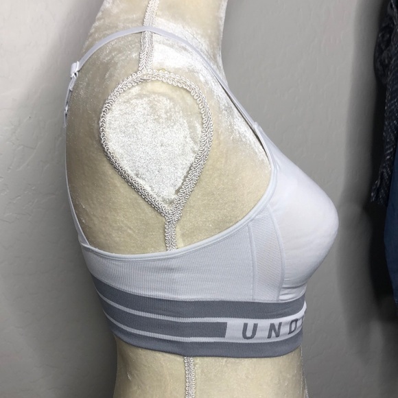 Under Armour Sports Bra Size Small - Picture 3 of 7